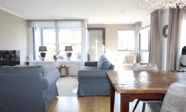 Kamer | 102m² | €3250,-