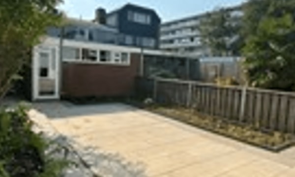 Kamer | 120m² | €3200,-