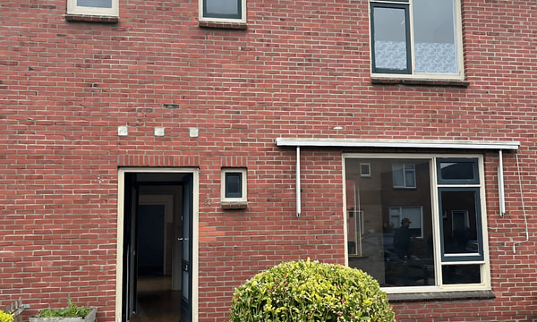 Kamer | 139m² | €1035,-