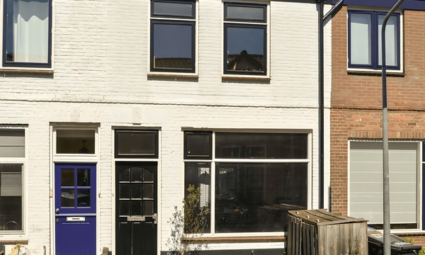 Huis | 84m² | Leeghwaterstraat | €1975,-