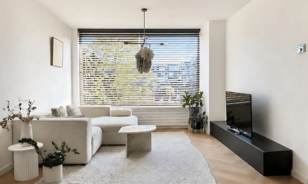 Huis | m² | €2950,-