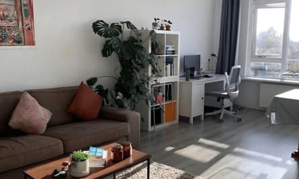 Kamer | m² | €600,-