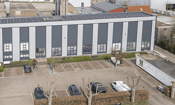 Bedrijfsruimte | 250m² | €1445,-