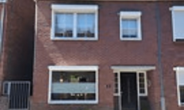 Kamer | 138m² | €1625,-