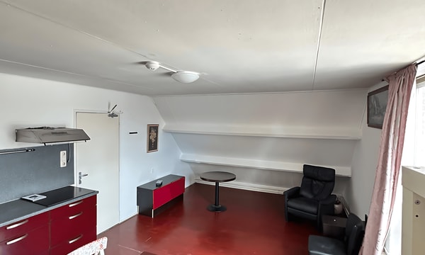 Kamer | 25m² | €1299,-