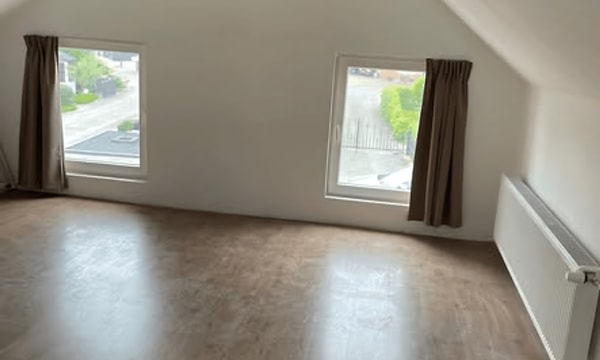 Kamer | 20m² | €595,-