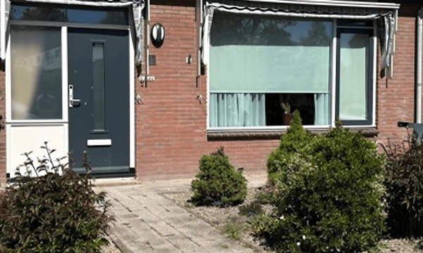 Kamer | m² | €713,-