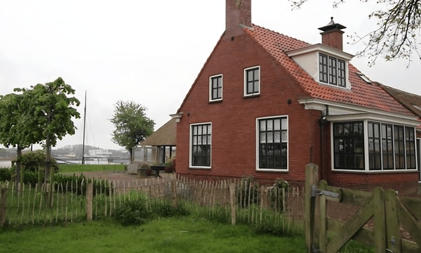 Huis | 97m² | €1085,-