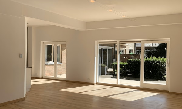 Kamer | 108m² | €1336,-