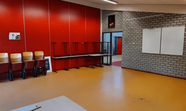 Anti-kraak | 350m² | €350,-