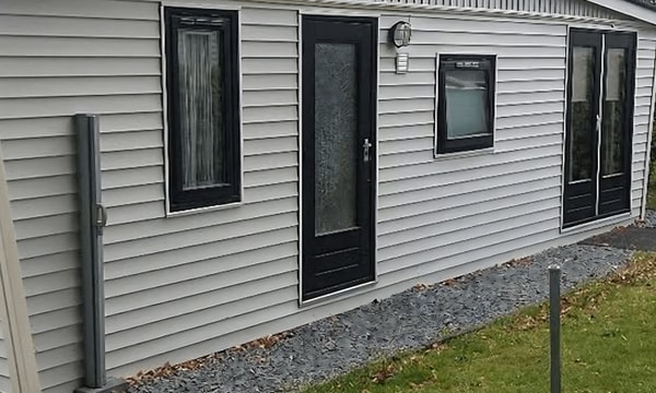 Chalet | m² | €900,-