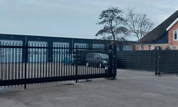 Kamer | m² | €525,-