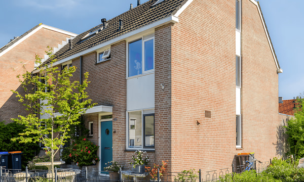Huis | 50m² | €2495,-