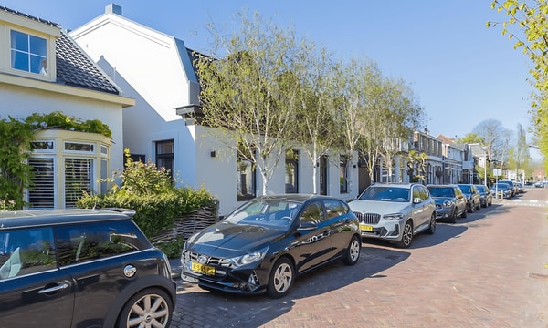 Huis | 99m² | Voorweg | €2985,-