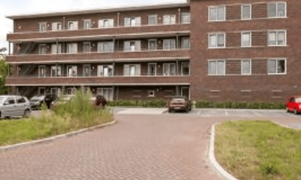 Huis | 80m² | €1240,-