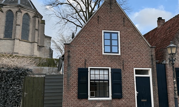 Kamer | 76m² | €2800,-