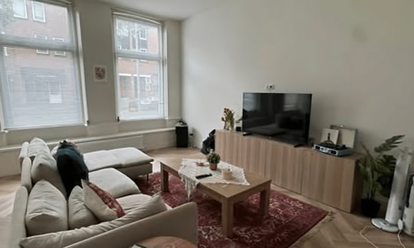 Kamer | Meeuwerderweg | €1000,-