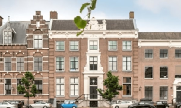 Kamer | 100m² | €3850,-