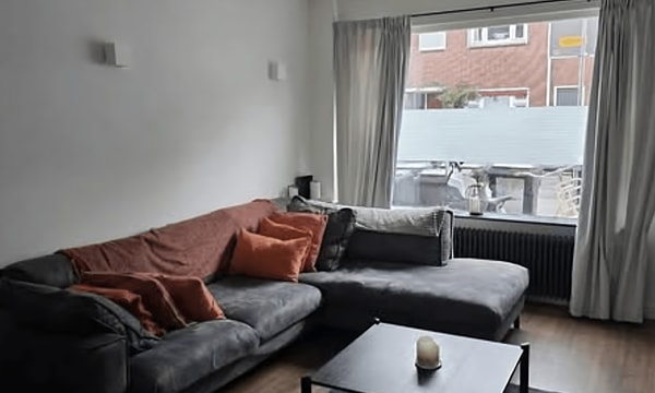 Studio | m² | €700,-