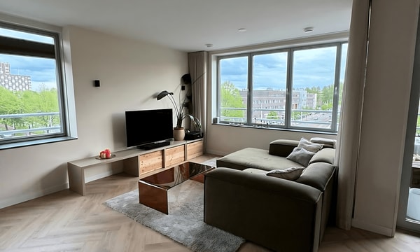 Kamer | 78m² | €3000,-
