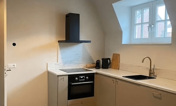 Studio | m² | €900,-