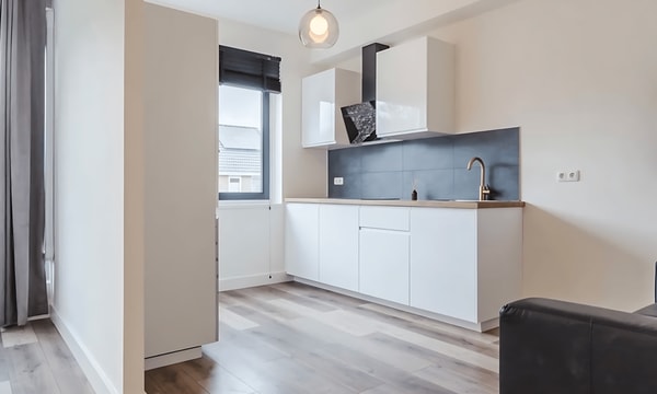 Studio | 28m² | €2000,-