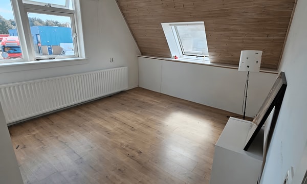 Kamer | 15m² | €999,-