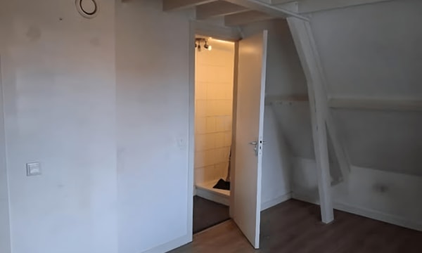 | m² | €650,-