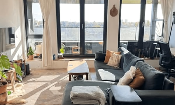 Kamer | m² | €1300,-