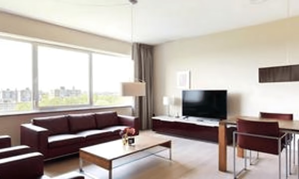 Kamer | 90m² | €2950,-