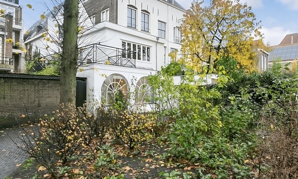 Huis | 123m² | Vrouwjuttenstraat | €2850,-