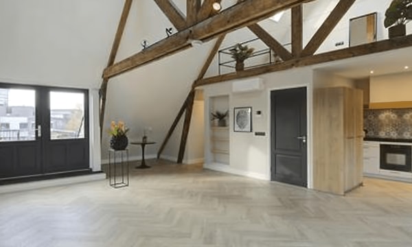Huis | m² | €1185,-