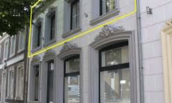 Huis | m² | €950,-