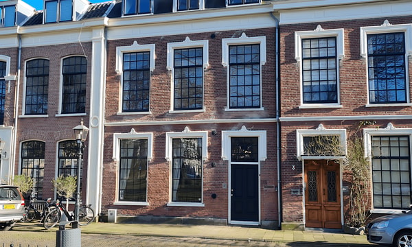 Huis | 240m² | €4250,-