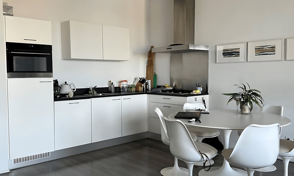 Kamer | 88m² | €1460,-