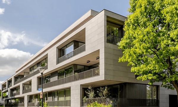 Appartement | 175m² | Willem van Oranjelaan | €3000,-