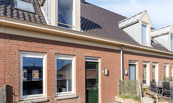 Kamer | 103m² | €1555,-