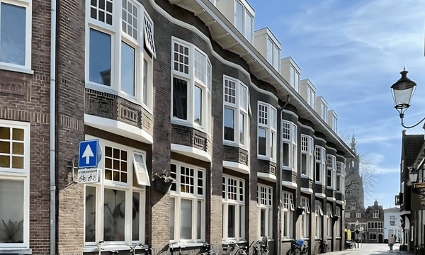 Kamer | 16m² | Muurhuizen | €660,-