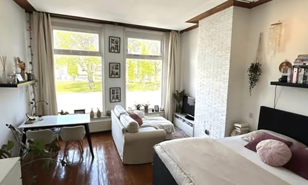 Kamer | 25m² | €513,-