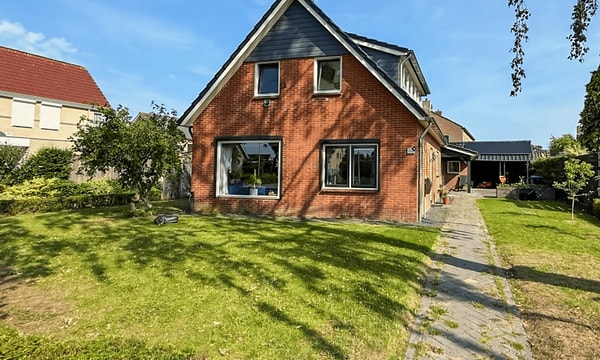 Huis | 130m² | €1995,-