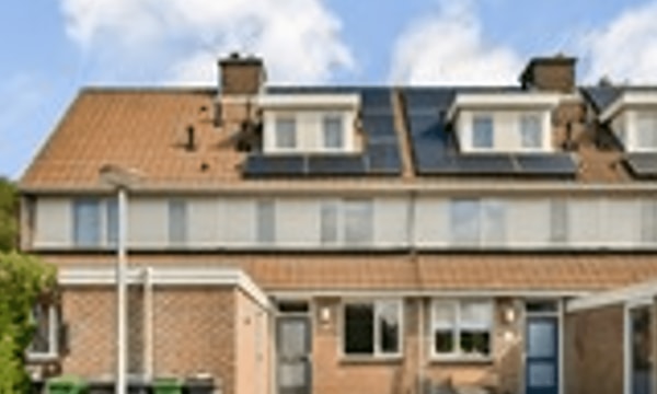 Kamer | 100m² | €2950,-