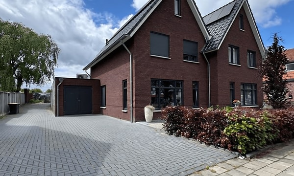 Huis | m² | €1485,-