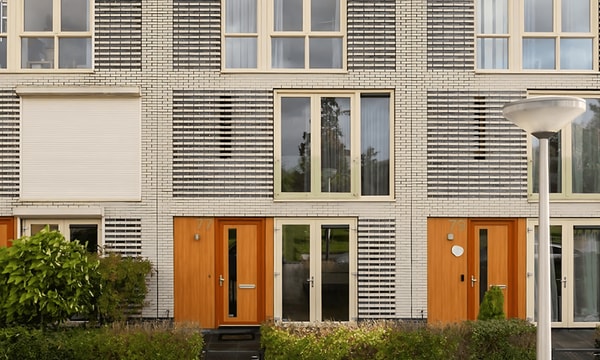 Kamer | 131m² | €2750,-