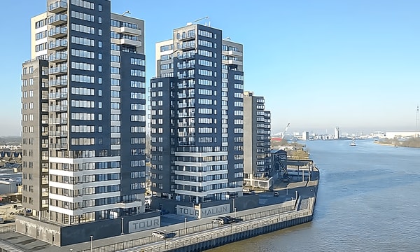 Kamer | 131m² | €1349,-
