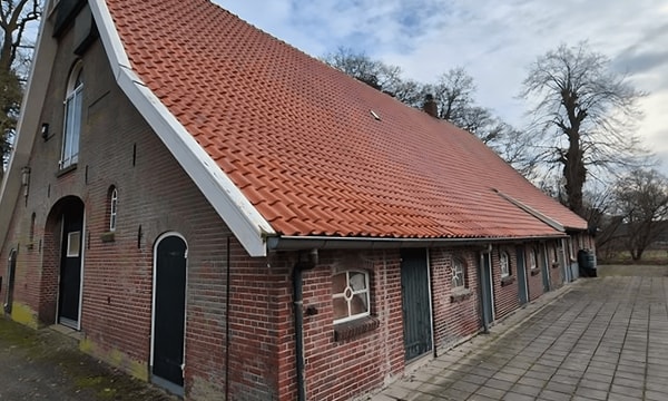Huis | 323m² | €238,-