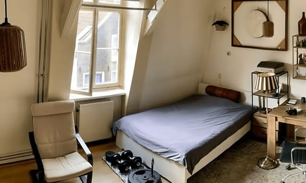 Studio | m² | €1700,-