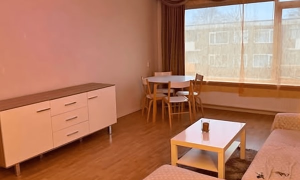 Kamer | m² | €800,-