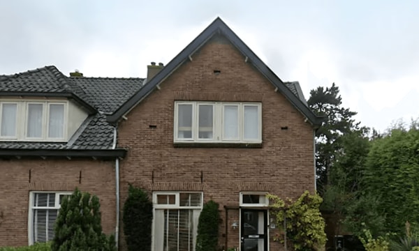 Kamer | 215m² | €1228,-