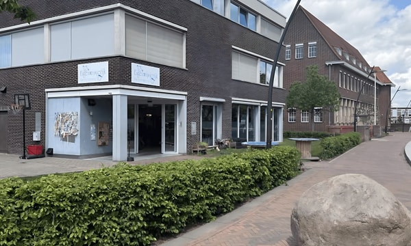 Huis | 52m² | €877,-