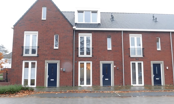 Huis | 104m² | €2150,-